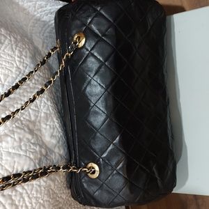 Vintage Rare CHANEL barrel bag